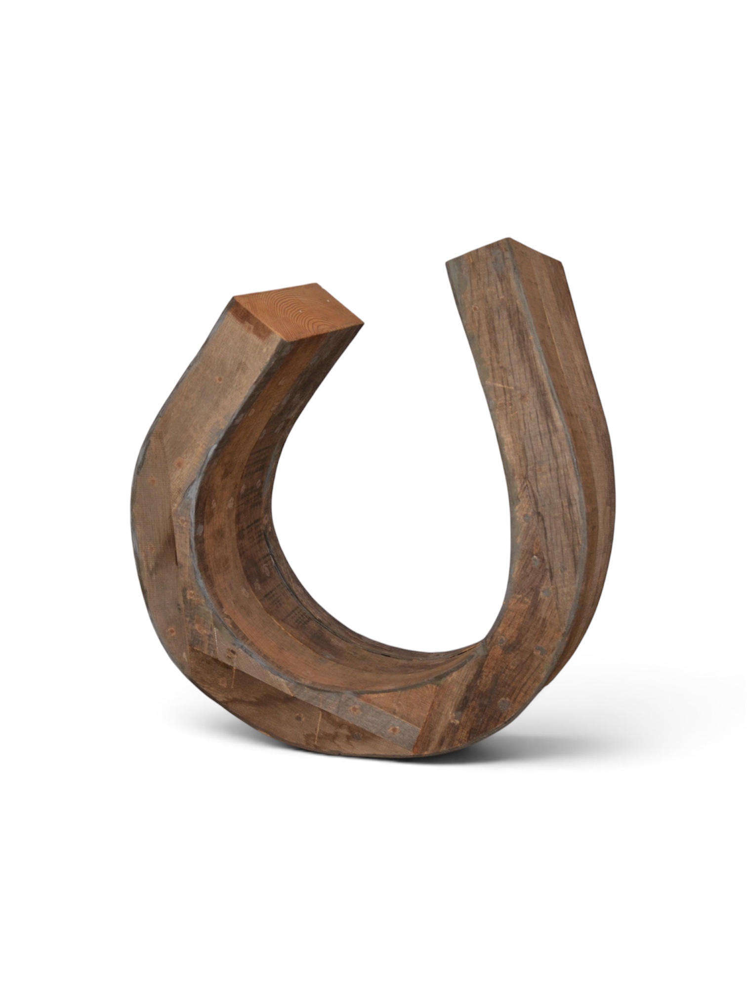 Robert Steng, curved wooden form, work in wood against a white background